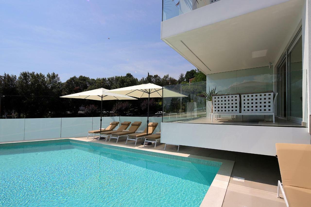 Stylish Apartment 100 M From The Beach Opatija Exterior photo