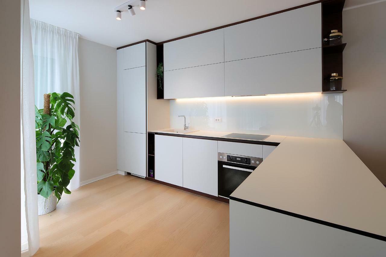Stylish Apartment 100 M From The Beach Opatija Exterior photo